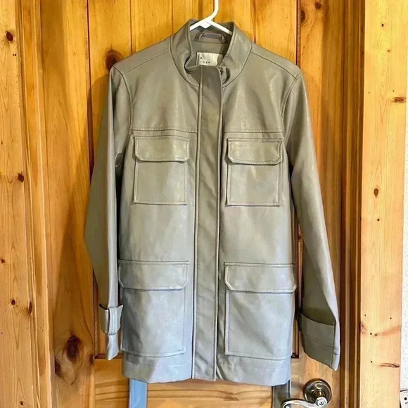 a. new day trench coat size Medium - Picture 1 of 4